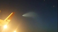 天有异象中国2日凌晨惊现不明飞行物(图)