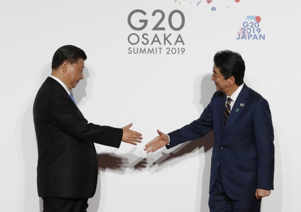 大阪舉辦G20峰會第一天安倍晉三與習近平見面