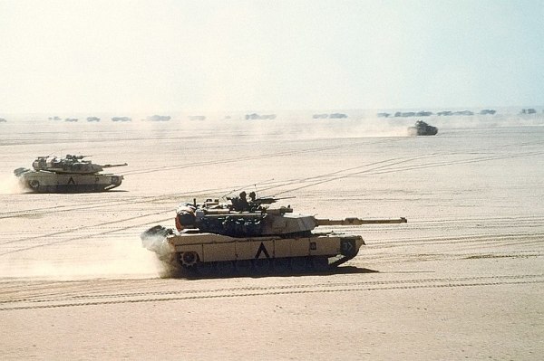 「地表最強戰車」—M1A2主戰坦克