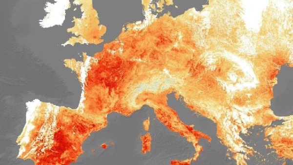 最近欧洲真的热到不行，有些地区突破40度，法国巴黎甚至出现42.6度高温！但是为什么欧洲人的空调安装率很低呢？