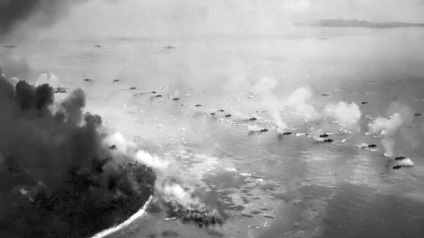 美軍與日軍當時在帕勞進行包括佩裡琉戰役在內多次小規模戰鬥。