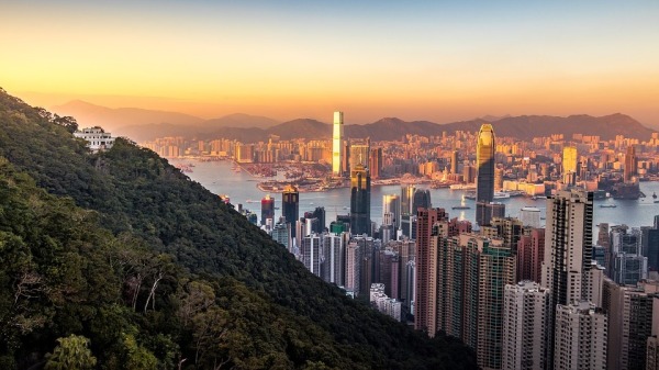 大张旗鼓建设深圳中国还需要香港吗？