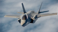 博爾頓:北京第5代戰機竊取美F-35技術(組圖)