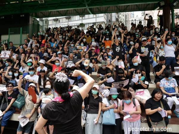 無懼警方大逮捕香港人自發「8.31」反送中集會組圖/視頻