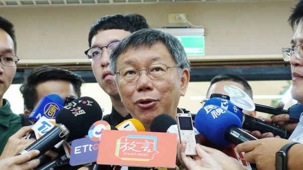 台北市长柯文哲今天说，立委黄国昌打弊案很厉害，以朋友立场，还有对整个国家来讲，列时代力量立委不分区第一比较好。