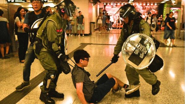 国际特赦实地调查报告：港警酷刑虐待抗议民众