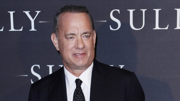 美國《金球獎》主辦方好萊塢外國記者協會宣布，將第77屆金球獎終身成就獎，頒給從影40年的湯姆·漢克斯（Tom Hanks）。