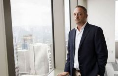 做空中國房產而遭港府制裁的美投資人(圖)