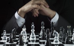 美国为何“陷入了老派的冷战思维”(图)