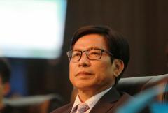 賬號被盜原教育廳長自曝出軌床照(組圖)