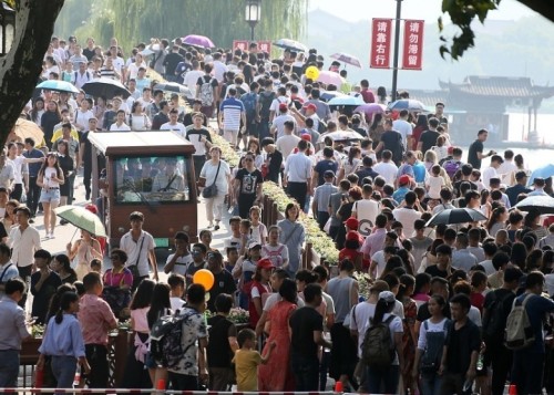 元旦將至 中國估1.35億人次出游