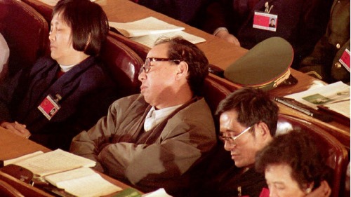 中共官员以“懒政”对抗反腐。