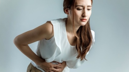 急性腹痛是一種常見的症狀，腹痛的發生可能毫無徵兆，ˊ要及時診治。