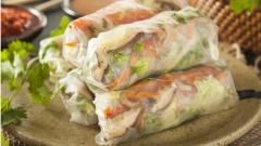 越南春捲菜色鮮嫩口味清淡自然解油膩(圖)