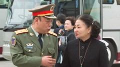 梁愛詩表態中共放軟「塗污國徽是小動作」(圖)