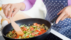 原來「炒菜」加水這樣才是正確的(圖)
