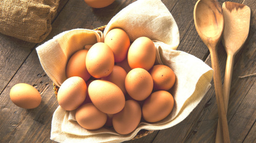 鸡蛋营养丰富，老少咸宜。