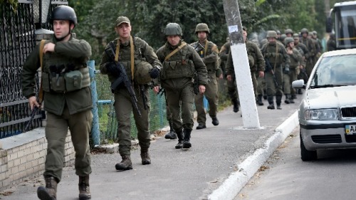 2017年9月27日，乌克兰 国民警卫队在街上巡逻