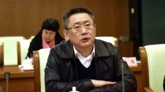 史無前例川普懲中共惡警「裸官」們要小心了(圖)