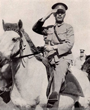 1926年7月9日，蔣介石在廣州就任國民革命軍總司令並誓師北伐