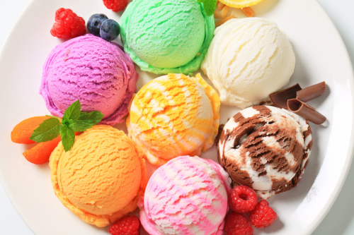 冰淇淋在義大利稱為「牛奶花」，在英國被稱為「凍奶油」