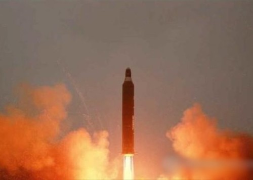 川普上任后首次北韩今晨试射一枚导弹