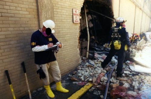 FBI公布9．11時五角大樓被飛機撞毀照片