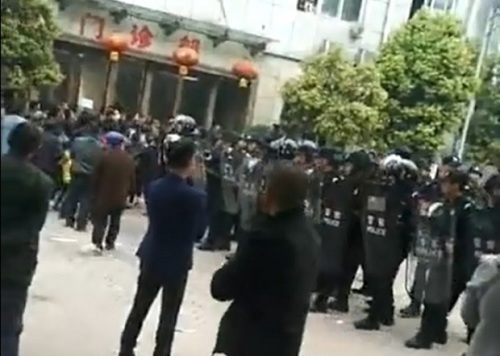 何清涟：四川泸州赵鑫惨死案揭示的中国政治生态