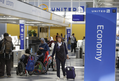 美联航将大幅改革更改十大乘客规则
