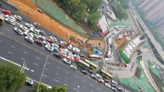 【4.27中國速瞄】車禍釀7死傷私家車成兩半(組圖)