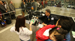 哪三种人最容易被带进美国海关小黑屋(图)