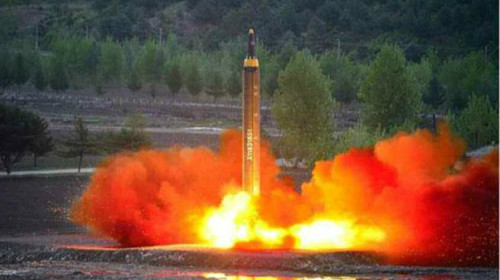 朝鮮5月14日試射了地對地中遠程導彈「火星12號」。
