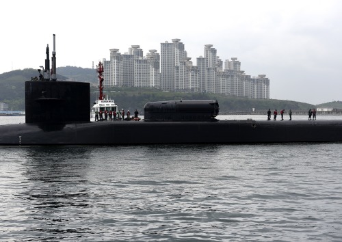 美重兵部署朝鲜半岛或含两艘核潜艇