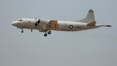 美偵察機遭攔截華派兩戰機一度相距30米(組圖)