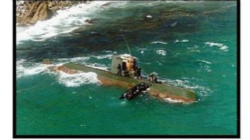 朝鲜特种部队人员的输送型潜水艇在韩国搁浅
