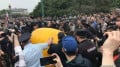 俄罗斯逾百城市爆反腐抗议数百人被抓(视频)