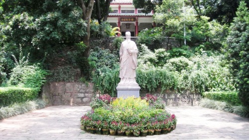 宋代大文豪蘇東坡石像。（圖片來源：維基百科）