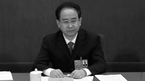2012年令計畫獨子令谷在北京開法拉利車震死亡，令違紀指揮欲掩蓋，卻揭開令計畫種種貪腐及政治野心。