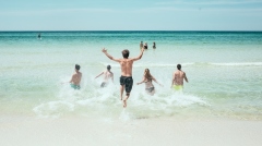 英国酷热难眠民众晒自拍照结果竟是…(组图)