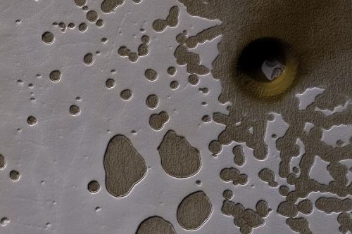 火星發現有如「乳酪」的新地質結構