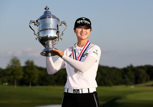 女子高尔夫球美国公开赛韩国好手朴城炫夺冠