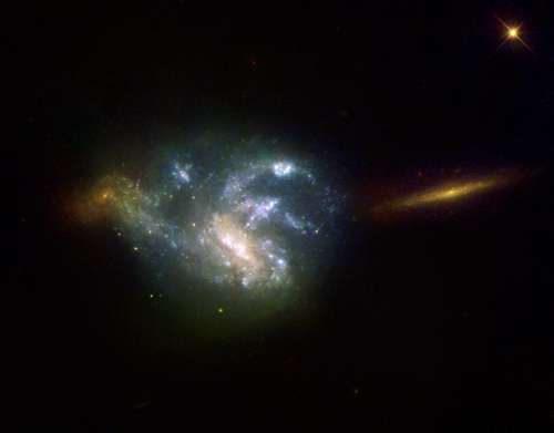 哈勃望远镜发现超级活跃的NGC7673星系