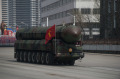 朝鮮原子彈是這兩人親密擁抱產的蛋(組圖)