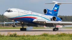 俄国军机低空飞越美国白宫却不违法(图)