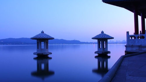 杭州西湖－－中国人拥有的世界文化遗产
