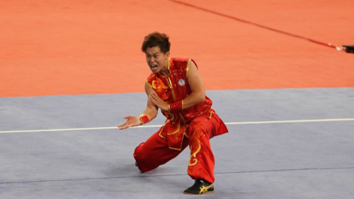 台湾武术名将许凯贵在8月29日的世大运武术比赛项目中拿下金牌。