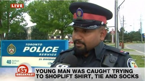 加国青年进店偷衬衣 警员反为他付账