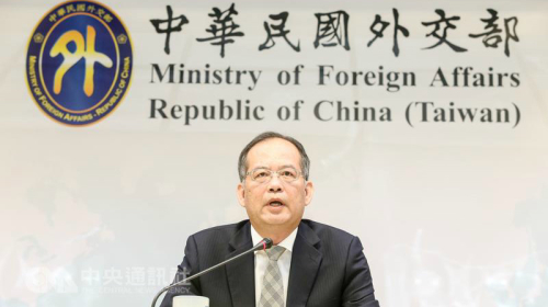 台湾外交部政务次长章文梁（图）说明本年联合国大会期间政府相关规划及做法。