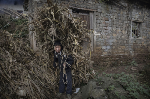 中國國內的窮人有多窮，令人觸目驚心……