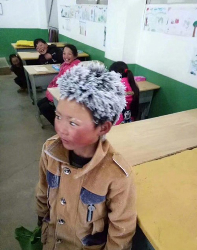 冰花男孩進京：消遣窮人是深入骨髓的惡